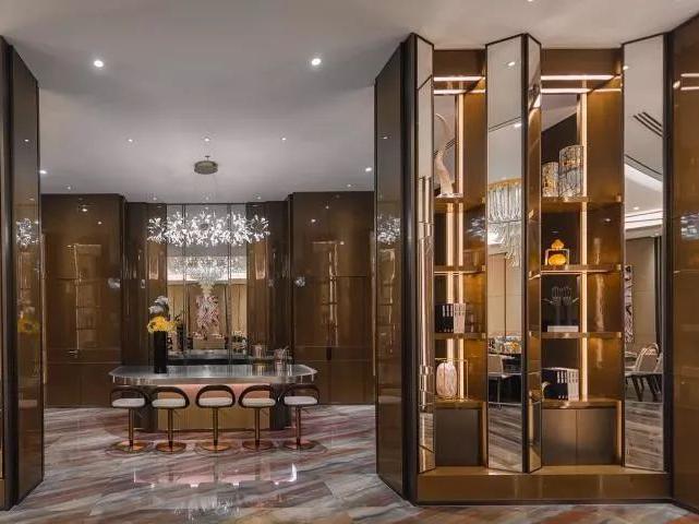 不鏽（xiù）鋼展示櫃架