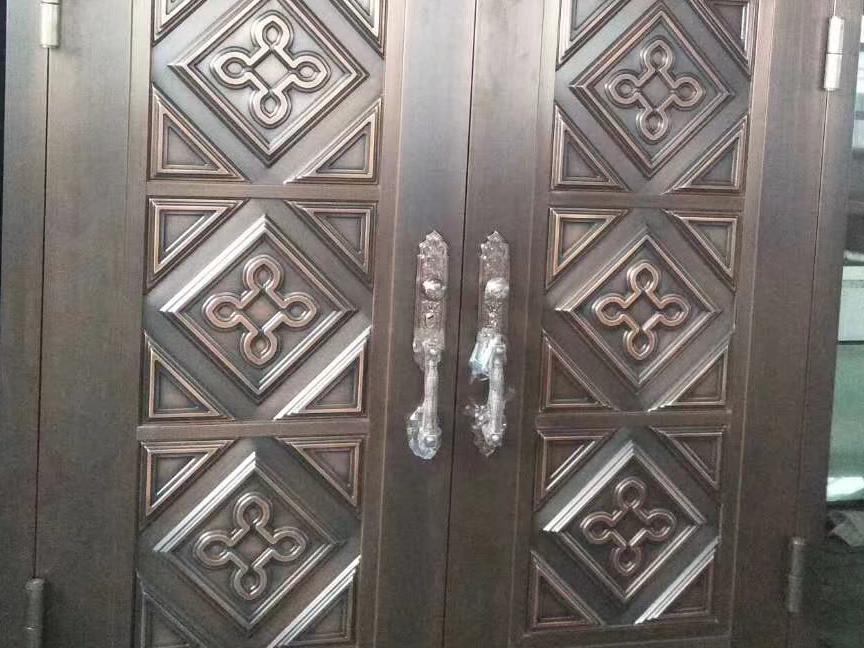 雙開銅（tóng）藝門