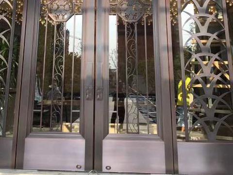 高檔餐廳不鏽（xiù）鋼玻璃大門