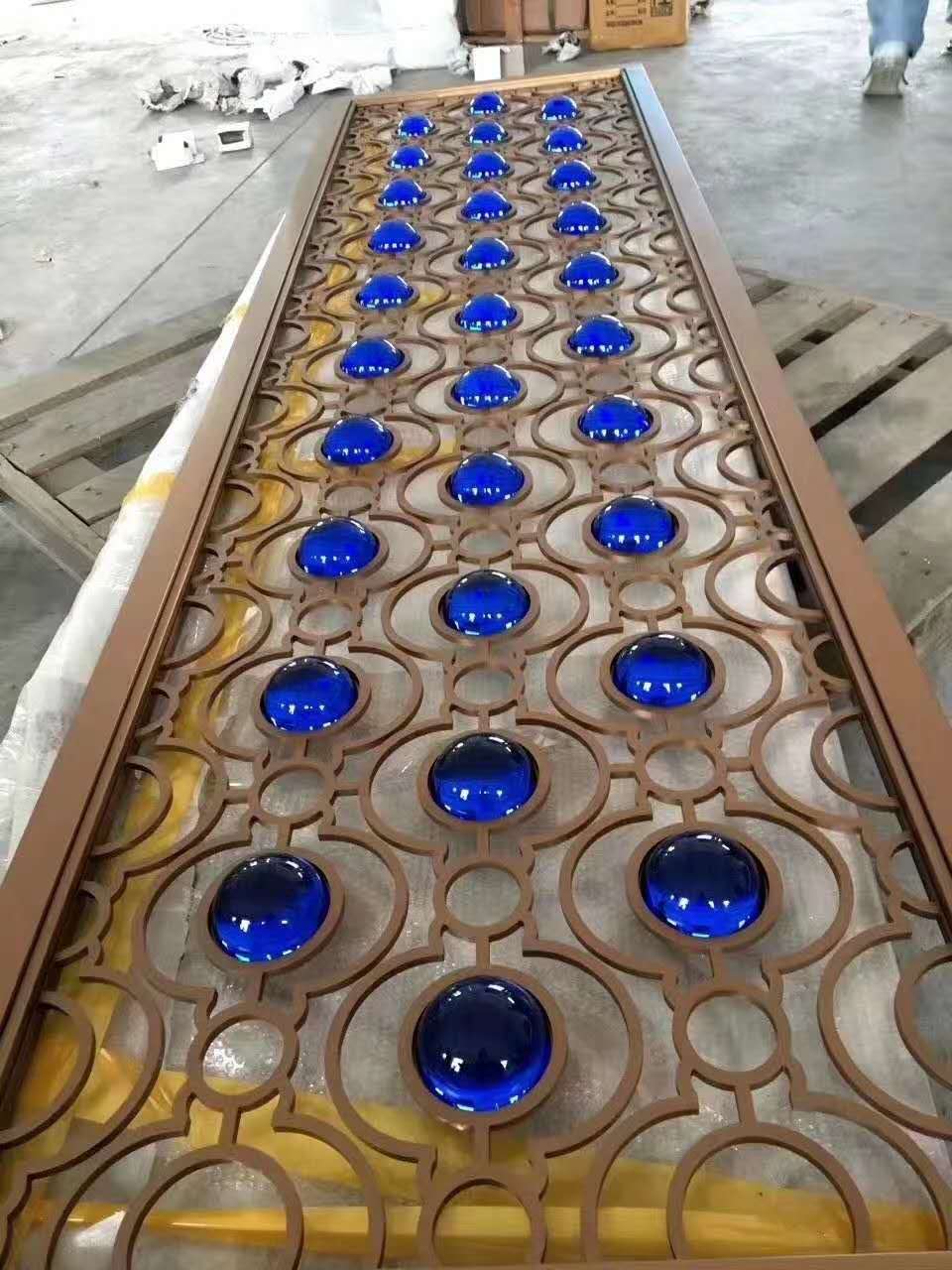 雕刻不鏽鋼屏風仿銅 雕刻不鏽(xiù)鋼屏風(fēng)仿銅