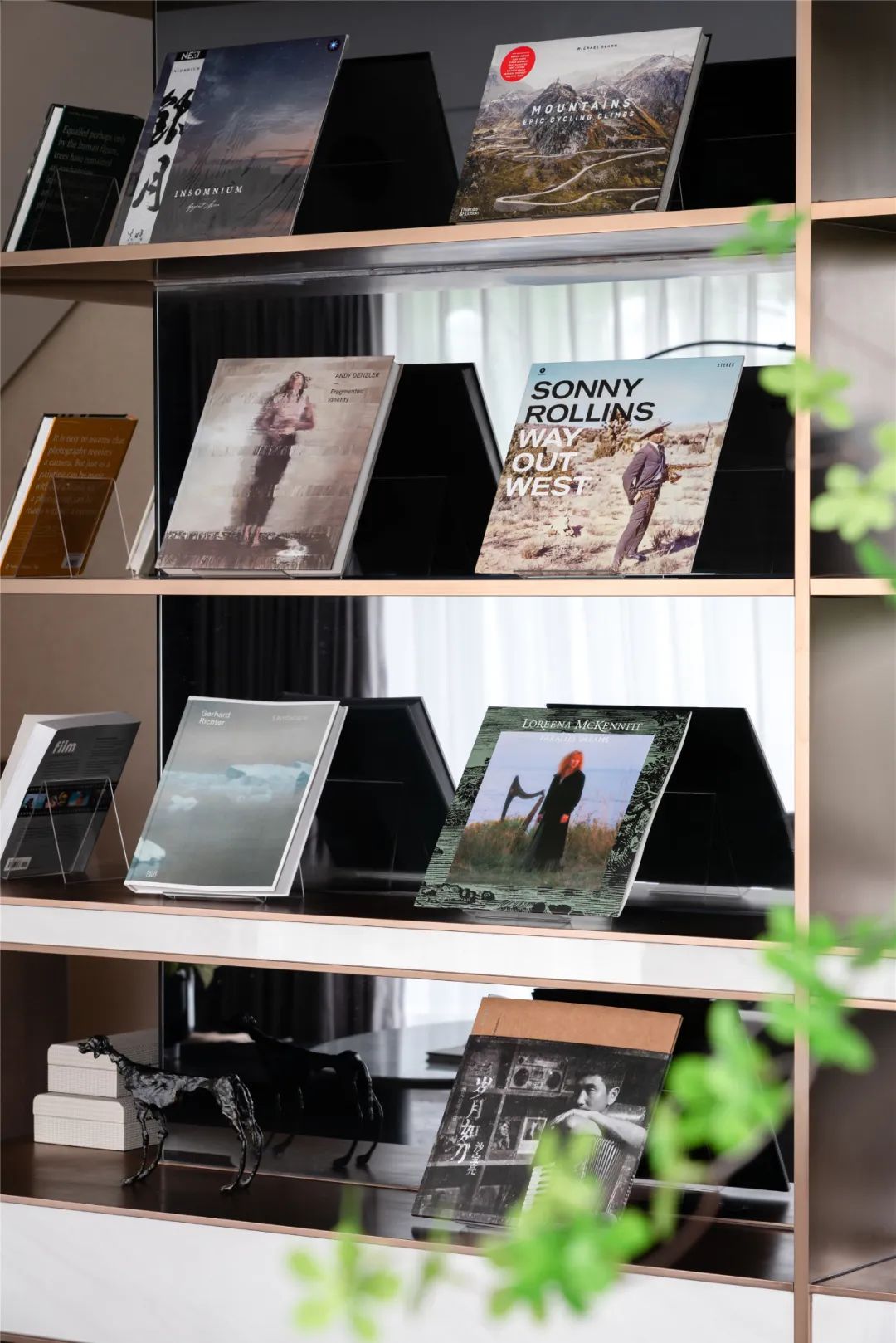 賽（sài）廣視野——居家生活，大家（jiā）風範