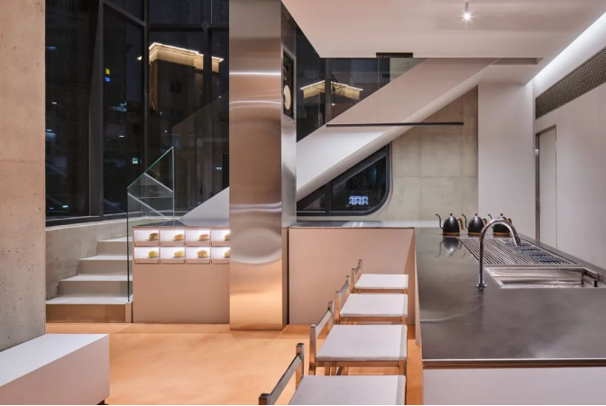 空間（jiān）敘述 | 銀色為主的不鏽鋼裝飾